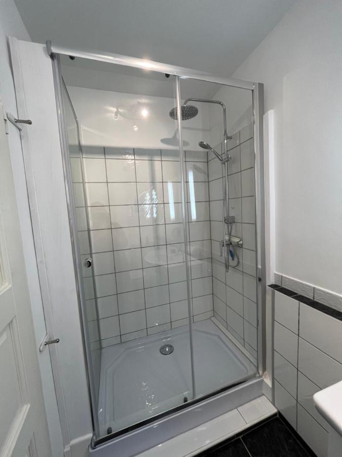Ferienwohnung Drei Lilien 굼머스바흐 외부 사진
